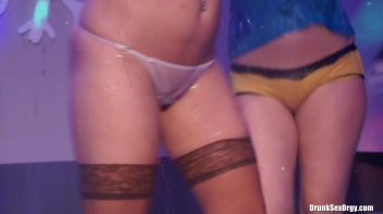 Winter Fuck Jam Part 6 - Shower Cam Screencap 26 on www.sinx.com