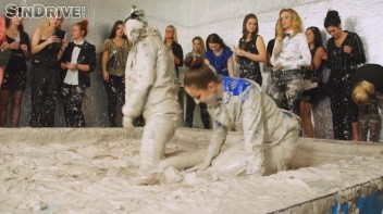 Muddy Wrestling: Nicole Vice vs. Valentina Ross Screencap 21 on www.sinx.com