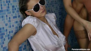 Jean Queens Ready When Wet Part 2 Screencap 8 on www.sinx.com