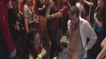 Raunch Auction Part 3 - Main Edit Screencap 92 on www.sinx.com