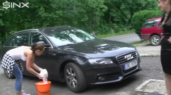 Catfight At The Carwash Screencap 4 on www.sinx.com