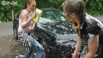 Catfight At The Carwash Screencap 42 on www.sinx.com