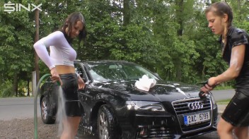 Catfight At The Carwash Screencap 79 on www.sinx.com