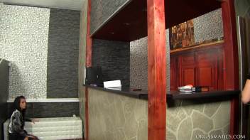 Orgasm Voucher Screencap 112 on www.sinx.com