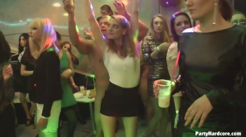 Party Hardcore Gone Crazy Vol. 31 Part 1 - Cam 4 Screencap 98 on www.sinx.com