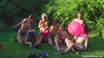 Oiled up Sluts Part Cam 2 Screencap 112 on www.sinx.com