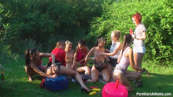 Oiled up Sluts Part Cam 2 Screencap 37 on www.sinx.com