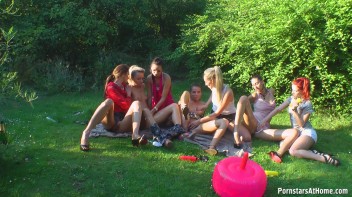 Oiled up Sluts Part Cam 2 Screencap 48 on www.sinx.com