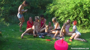 Oiled up Sluts Part Cam 2 Screencap 49 on www.sinx.com