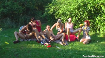 Oiled up Sluts Part Cam 2 Screencap 69 on www.sinx.com