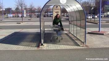 Shopping For A Blowjob Screencap 105 on www.sinx.com