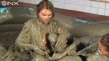 WAM Babes Catfight And Wrestle In The Mud Screencap 21 on www.sinx.com