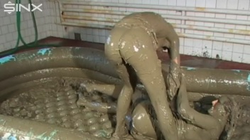 WAM Babes Catfight And Wrestle In The Mud Screencap 49 on www.sinx.com