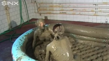 WAM Babes Catfight And Wrestle In The Mud Screencap 55 on www.sinx.com