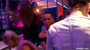 Fanatic Fuckfriends Part 6 - Lesbian Cam Screencap 24 on www.sinx.com