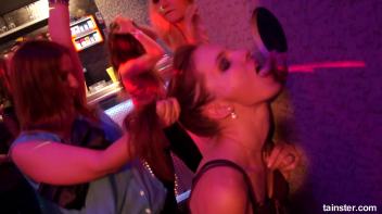 Fanatic Fuckfriends Part 6 - Lesbian Cam Screencap 55 on www.sinx.com