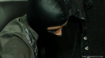 Taking It For The Triple Team Screencap 64 on www.sinx.com