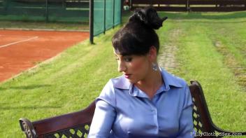 Nothing A Little Pussy Can't Fix Screencap 7 on www.sinx.com