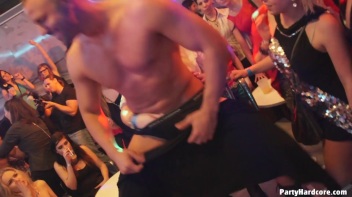 Party Hardcore Gone Crazy Vol. 10 Part 4 - Cam 1 Screencap 17 on www.sinx.com