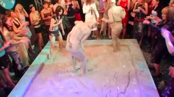 Dionne Darling vs. Christina Lee Screencap 87 on www.sinx.com