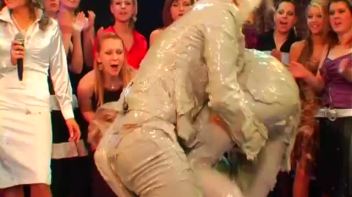 Dionne Darling vs. Christina Lee Screencap 18 on www.sinx.com