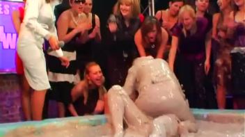 Dionne Darling vs. Christina Lee Screencap 21 on www.sinx.com