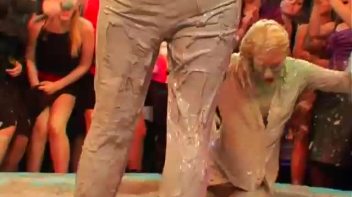 Dionne Darling vs. Christina Lee Screencap 33 on www.sinx.com