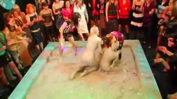 Dionne Darling vs. Christina Lee Screencap 60 on www.sinx.com