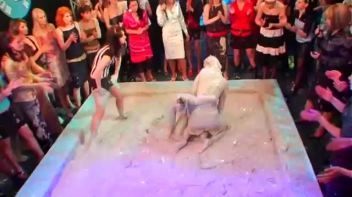 Dionne Darling vs. Christina Lee Screencap 68 on www.sinx.com