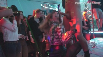 Party Hardcore Gone Crazy Vol. 24 Part 3 - Cam 2 Screencap 66 on www.sinx.com
