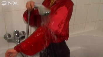 Babe Drenches Her Clothed Body In Water Screencap 12 on www.sinx.com