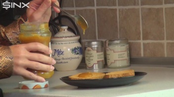 Brunette Babe Crushes Food And Licks Toes Screencap 4 on www.sinx.com