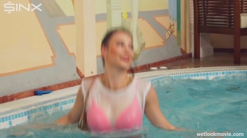 Group Of Girlfriends Go Swimming In Jeans Screencap 67 on www.sinx.com