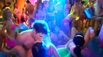 Bay Crotch Part 4 - Cam 1 Screencap 55 on www.sinx.com