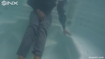 Fully Clothed Hot Tub Hotness Screencap 40 on www.sinx.com