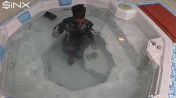 Fully Clothed Hot Tub Hotness Screencap 57 on www.sinx.com
