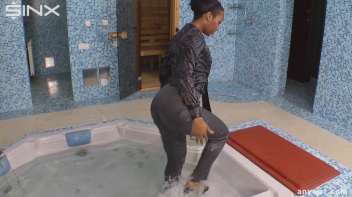Fully Clothed Hot Tub Hotness Screencap 65 on www.sinx.com