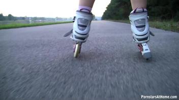 Welli Still A Slut On Wheels Screencap 8 on www.sinx.com