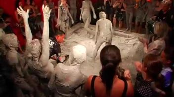 From Satin Queens To Muddy Dogs! Screencap 78 on www.sinx.com