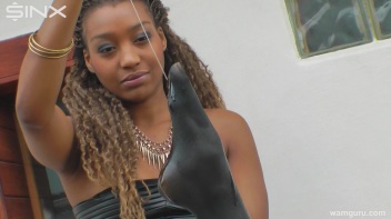 Sexy Heeled Babes Cover Each Other In Oil Screencap 45 on www.sinx.com