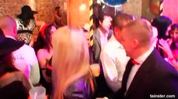 Gash Bash Part 1 - Cam 1 Screencap 17 on www.sinx.com