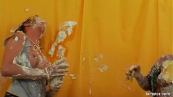 Pie Fight! Screencap 48 on www.sinx.com