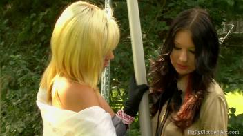 The Swinging Surprise Screencap 5 on www.sinx.com