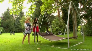 The Swinging Surprise Screencap 2 on www.sinx.com