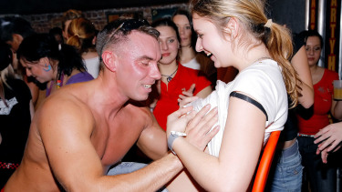 Latest deal - Party Hardcore Vol. 35 Part 1