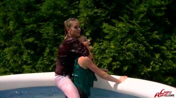Leony vs. Kate: Wetlook Catfight! Screencap 82 on www.sinx.com