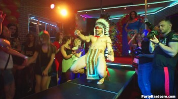 Party Hardcore Gone Crazy Vol. 36 Part 1 - Cam 1 Screencap 74 on www.sinx.com