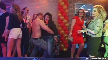 Party Hardcore Gone Crazy Vol. 36 Part 1 - Cam 1 Screencap 23 on www.sinx.com
