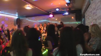 Party Hardcore Gone Crazy Vol. 11 Part 2 - Cam 4 Screencap 24 on www.sinx.com
