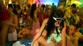 Bay Crotch Part 3 - Cam 2 Screencap 44 on www.sinx.com